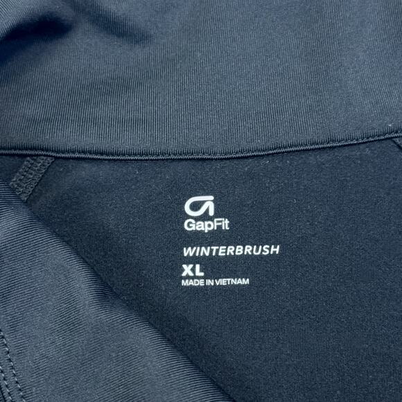 GapFit WinterBrush Black Activewear Top - Perfect for Winter! - Picture 6 of 9